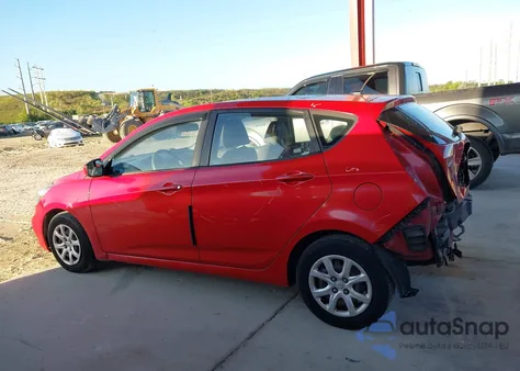 2012 Hyundai Accent Gs z USA, uszkodzony, nr VIN KMHCT5AE2CU021453